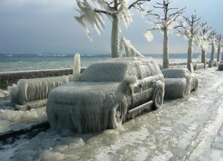 Le Verglas Catastrophe de 1998 : Un Risque de Répétition en 2023 ? Le Verglas Catastrophe de 1998 : Un Risque de Répétition en 2023 ?