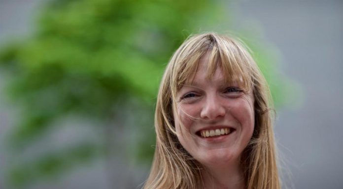 L’employé de Québec solidaire réfute le livre de Catherine Dorion L'employé de Québec solidaire réfute le livre de Catherine Dorion